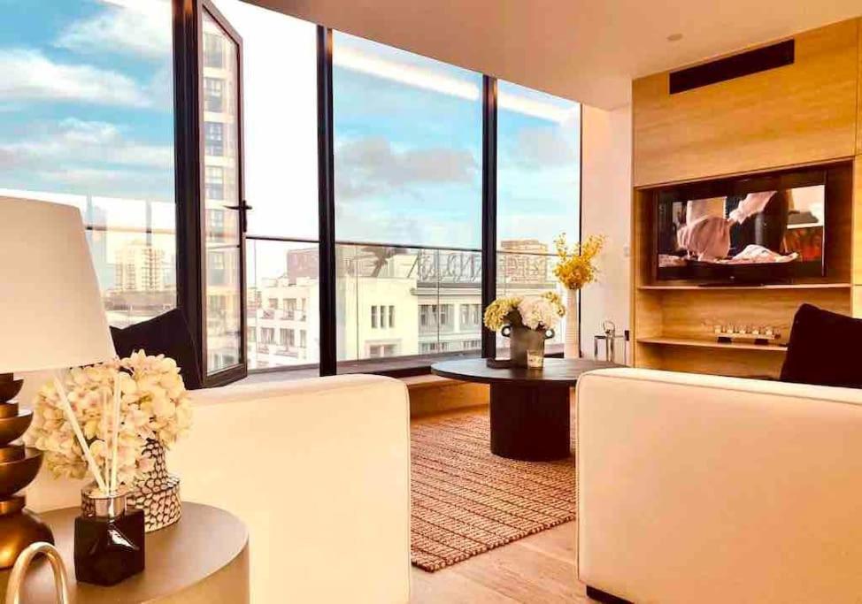 Large 3 Bed 3 Bathrooms Penthouse With Terrace And City Views In Londres Exterior foto
