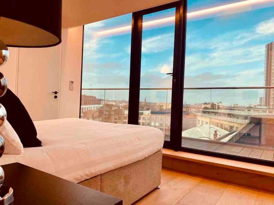 Large 3 Bed 3 Bathrooms Penthouse With Terrace And City Views In Londres Exterior foto